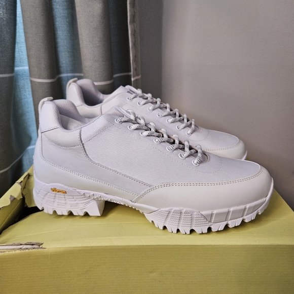 J.Lindeberg Other - NEW J.Lindeberg Hiker Sneaker White Chunky Mens Trail Shoes EU 42 | US 9 Vibram